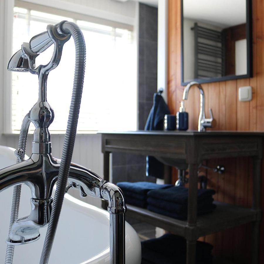 Bed And Breakfast 'Wij En De Zande' - Kamer Met Vide Kamperveen Luaran gambar